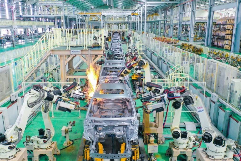 Sản xuất công nghiệp hai tháng đầu năm 2026 tăng 10,4%, chế biến chế tạo tiếp tục là động lực