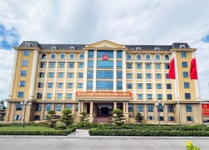 Lạng Sơn: Yêu cầu kiểm điểm trách nhiệm tại Ban Quản lý Khu kinh tế cửa khẩu Đồng Đăng