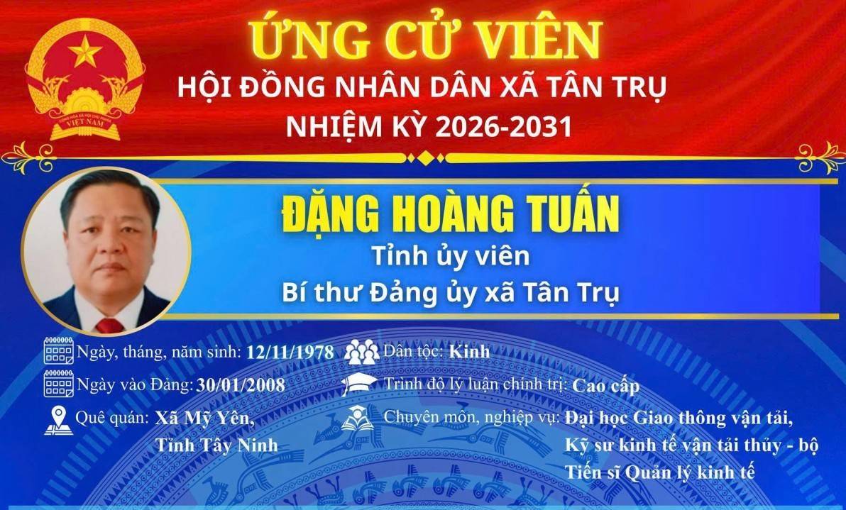 Bí thư Đảng ủy xã Tân Trụ Đặng Hoàng Tuấn công bố chương trình hành động khi ứng cử HĐND