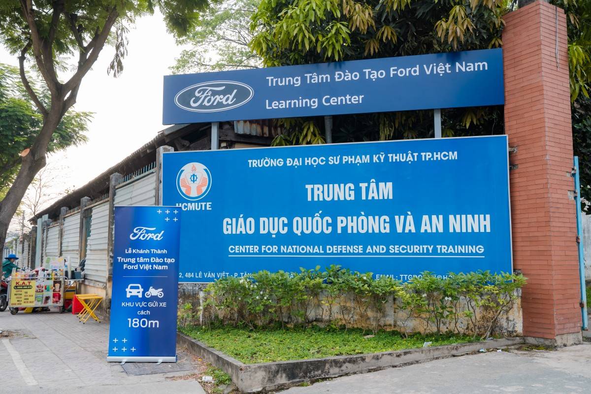 Ford Việt Nam khai trương trung tâm đào tạo và triển khai học bổng AutoTech, thúc đẩy phát triển nhân lực ngành ô tô