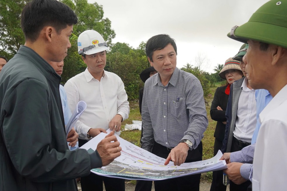 Quảng Trị: Đẩy nhanh bàn giao mặt bằng tuyến Quốc lộ 15D trước ngày 30/4