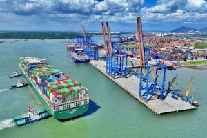 Áp lực chi phí mới bủa vây doanh nghiệp Việt