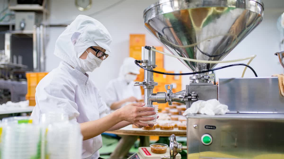 Doanh nghiệp thực phẩm gấp rút chuẩn bị hồ sơ trước khi Nghị định 46 chính thức áp dụng