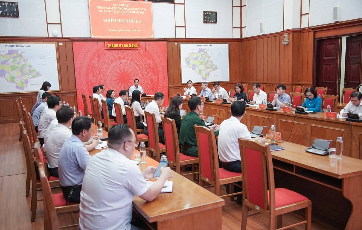  Phiên họp thứ ba của Ban Chỉ đạo triển khai thực hiện Thông báo số 81-TB/TW ngày 18-7-2025 của Bộ Chính trị về chủ trương đầu tư xây dựng trường học cho các xã biên giới tổ chức vào sáng 10-3.