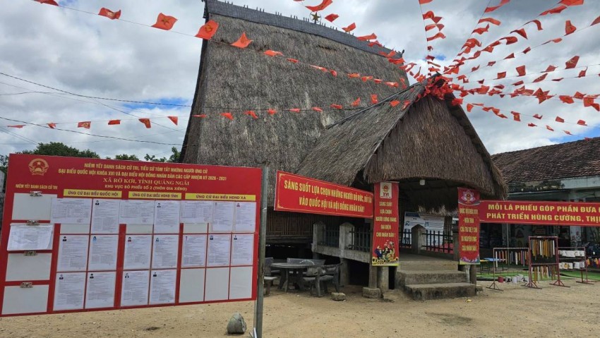 Những ngày này, tại các xã vùng biên giới của tỉnh Quảng Ngãi, không khí chuẩn bị cho Cuộc bầu cử đại biểu Quốc hội khóa XVI và đại biểu HĐND các cấp nhiệm kỳ 2026 – 2031 đang diễn ra khẩn trương