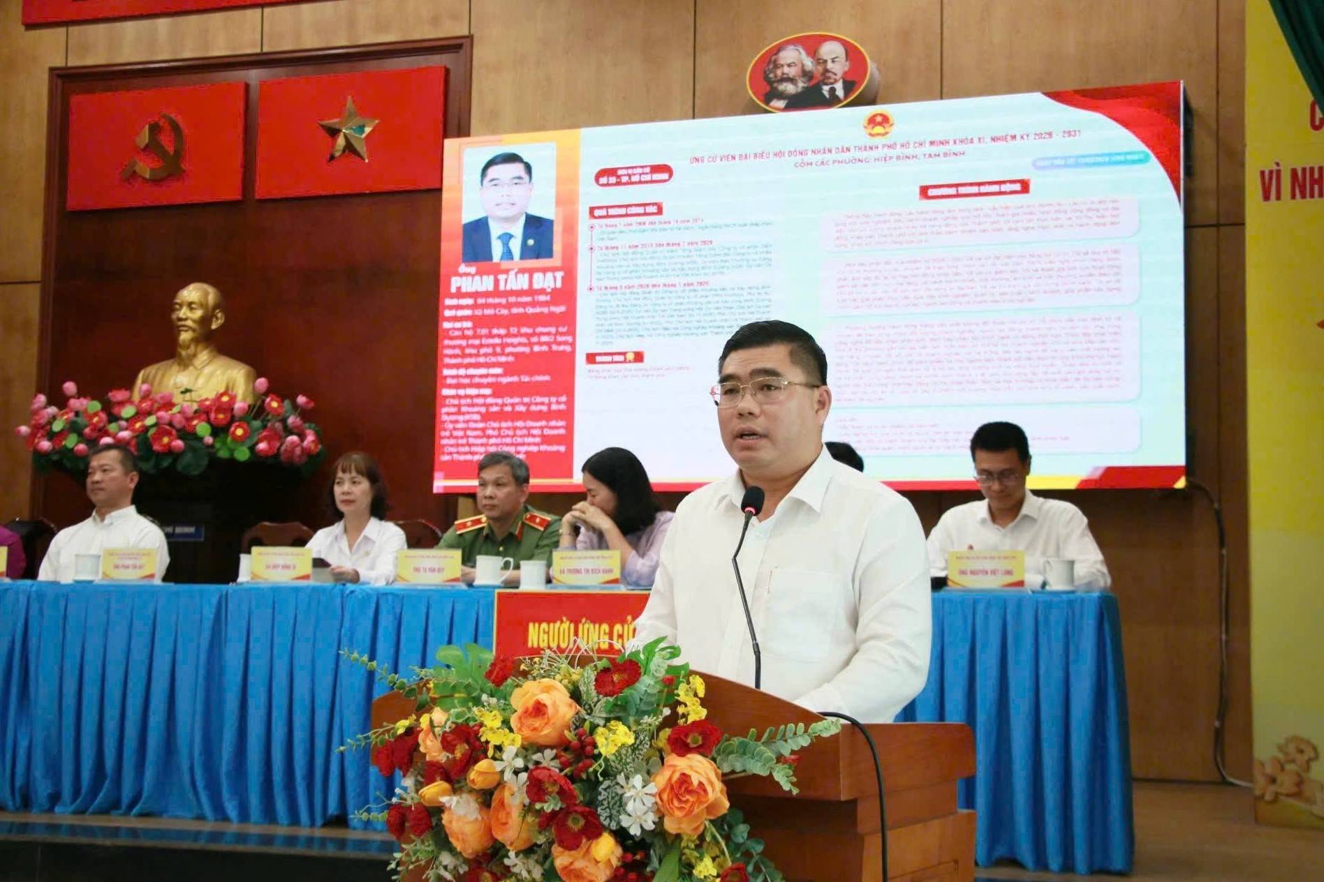 TP.HCM: Cử tri Hiệp Bình kiến nghị cải thiện hạ tầng, mở rộng cơ hội việc làm cho người trẻ