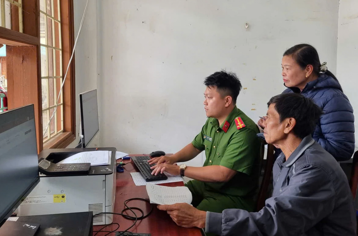 Quảng Trị: Rà soát danh sách cử tri, ứng dụng dữ liệu dân cư phục vụ công tác bầu cử