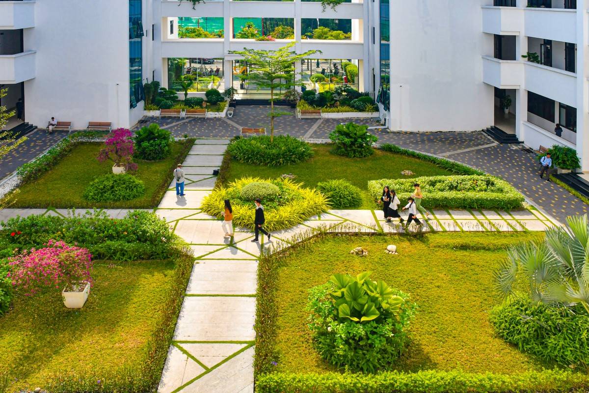 Đại học Kinh tế Thành phố Hồ Chí Minh (UEH) xếp hạng Top 15 đại học Đông Nam Á