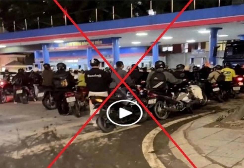 Loan tin "xăng còn lên 40.000 đồng" và cái giá phải trả