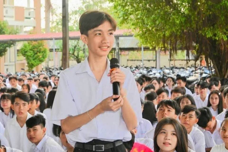 Từ sân trường đến Ngày hội non sông