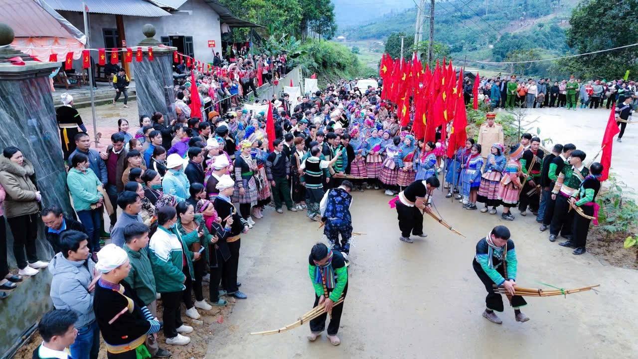 Từ tín ngưỡng Thần rừng đến Di sản quốc gia: Nét văn hóa đặc sắc của người Mông Nà Hẩu