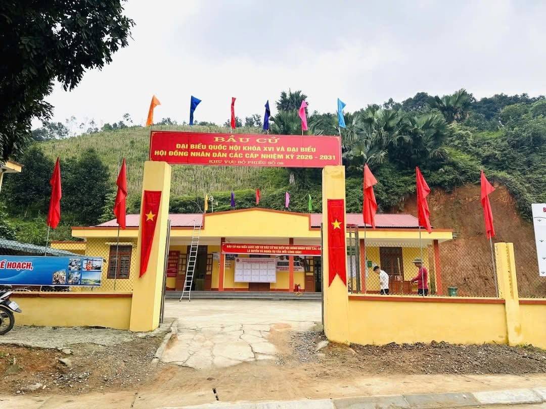 Lào Cai: Xã Tân Hợp rực rỡ cờ hoa, sẵn sàng cho ngày hội lớn của toàn dân