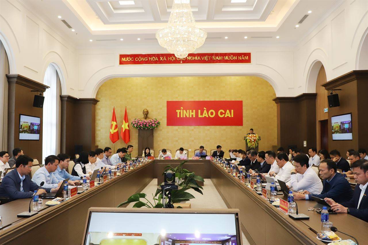 Quang cảnh kỳ họp