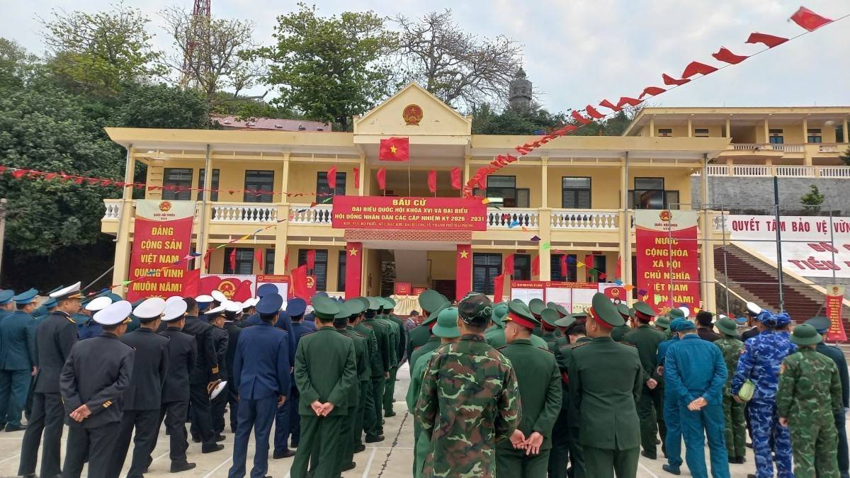 Bạch Long Vĩ rộn ràng ngày hội lớn của Nhân dân