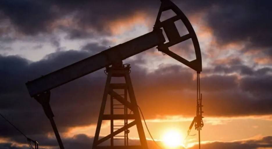 Biến động giá dầu toàn cầu và vai trò điều tiết thị trường của OPEC