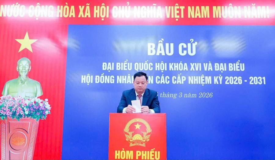 ông Nguyễn Khắc Thận - Ủy viên Trung ương Đảng, Bí thư Tỉnh ủy Nghệ bầu cử đại biểu Quốc hội khóa XVI và đại biểu HĐND các cấp, nhiệm kỳ 2026 – 2031 