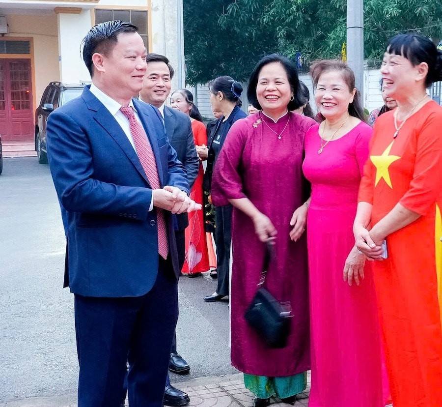 ông Nguyễn Khắc Thận - Ủy viên Trung ương Đảng, Bí thư Tỉnh ủy Nghệ An 