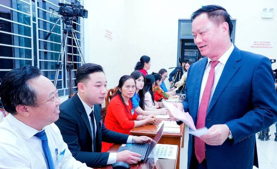 ông Nguyễn Khắc Thận - Ủy viên Trung ương Đảng, Bí thư Tỉnh ủy Nghệ An 