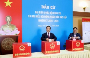 Điện Biên: Bí thư Tỉnh ủy Trần Tiến Dũng dự khai mạc, bỏ phiếu bầu cử