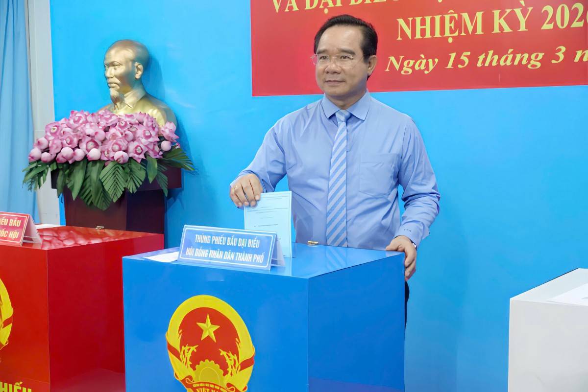 ông Nguyễn Văn Được - Phó Bí thư Thành ủy, Chủ tịch UBND TP. Hồ Chí Minh,