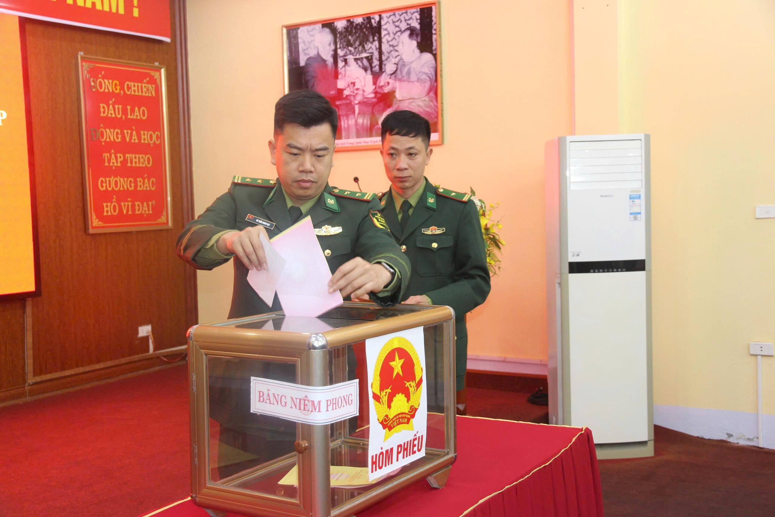 Lào Cai bảo đảm quyền bầu cử cho cử tri vùng sâu, vùng xa