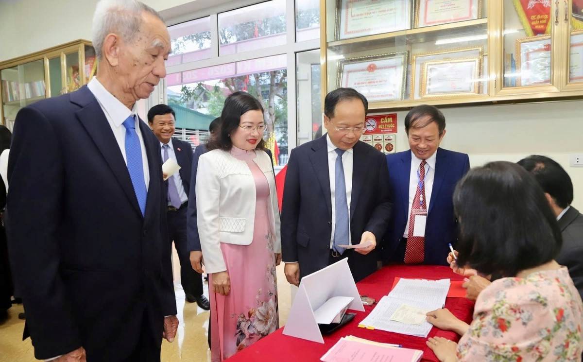 Hà Tĩnh: Gần một triệu cử tri nô nức đi bầu trong ngày hội lớn