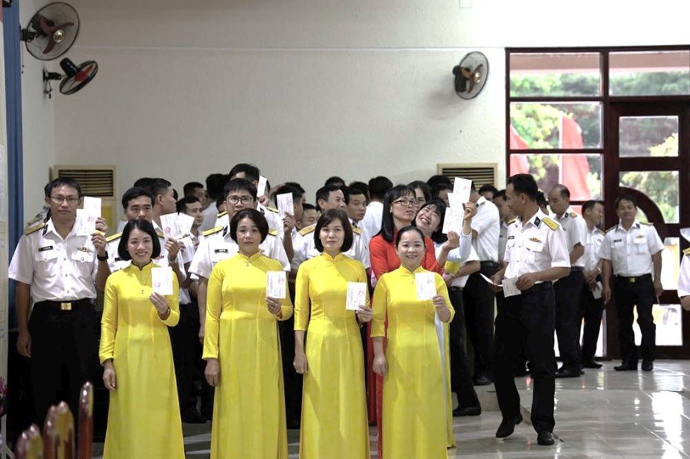 Đặc khu Trường Sa (Khánh Hòa) hòa chung không khí bầu cử cả nước