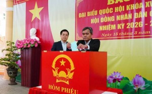 Quảng Ngãi: Đến 19 giờ, gần 99% cử tri tham gia bỏ phiếu bầu cử