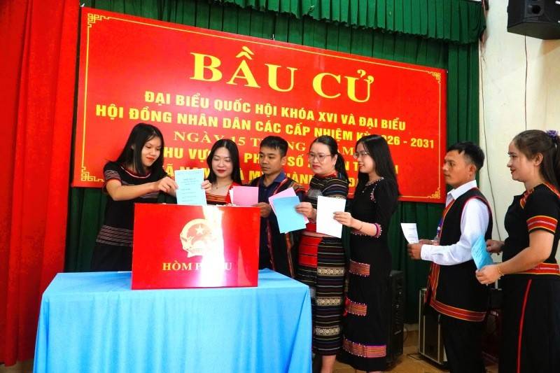 Đà Nẵng hoàn tất ngày bầu cử: Nhiều xã miền núi đạt 100% cử tri tham gia