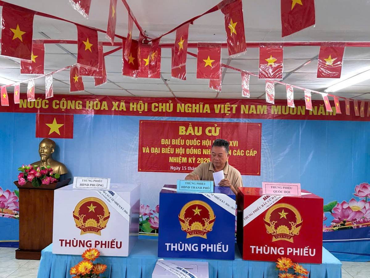 Không khí "ngày hội toàn dân" tại Phường Bình Lợi Trung – TP. Hồ Chí Minh: Ghi nhận kết quả tích cực, thành công trong ngày bầu cử