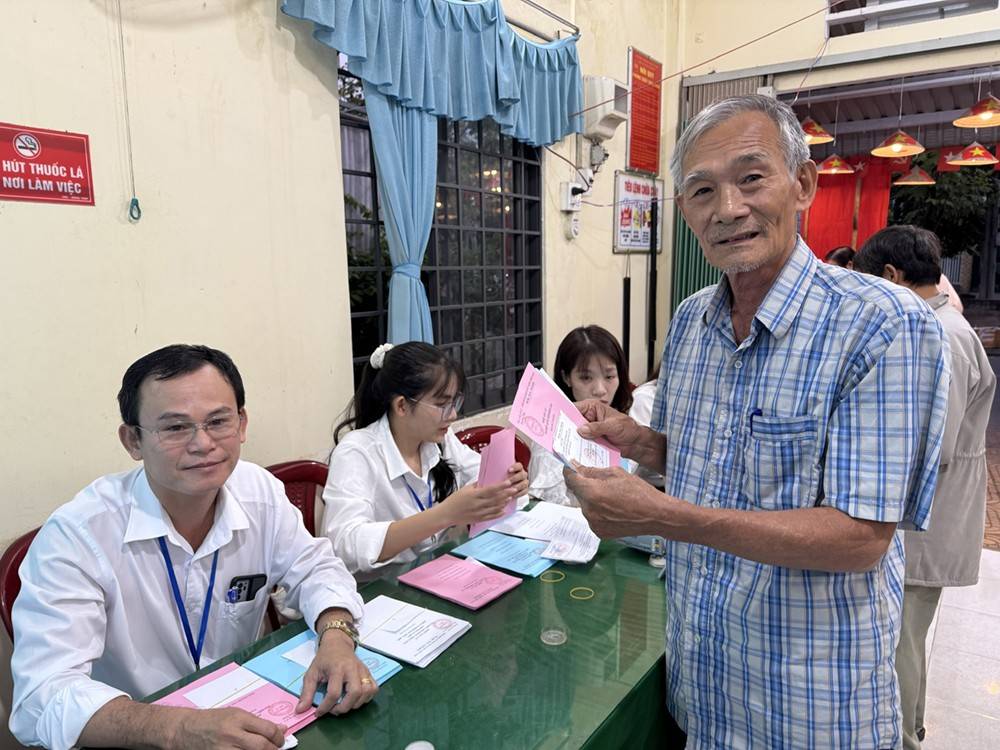 Đồng Tháp: Hơn 3 triệu cử tri đã tham gia bỏ phiếu thể hiện cao tinh thần ngày hội toàn dân