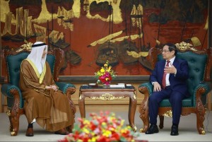 Thủ tướng Chính phủ đề nghị UAE bảo đảm cung ứng dầu khí an toàn, đúng hạn cho Việt Nam