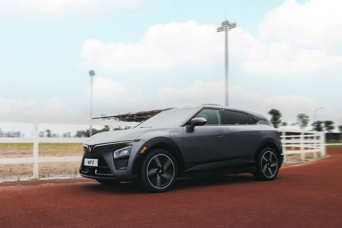 VinFast VF 7: Lựa chọn của người thích xe thể thao nhưng vẫn muốn chi phí dễ chịu