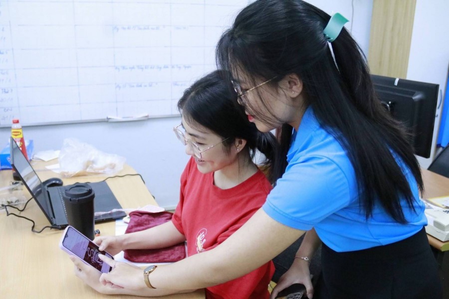 Cục Thuế làm rõ cách tính thuế thu nhập cá nhân với tiền lương làm thêm dịp Tết