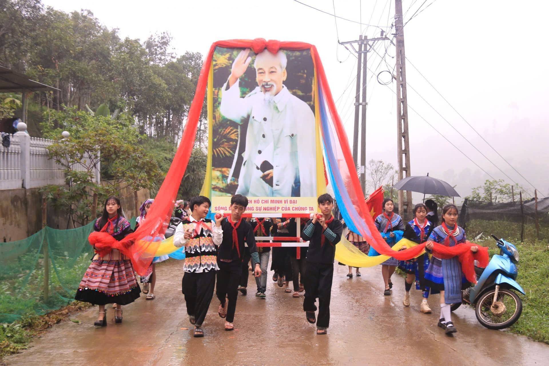 Lào Cai: Tết rừng Nà Hẩu - Hành trình chạm vào linh thiêng và sắc màu văn hóa Mông