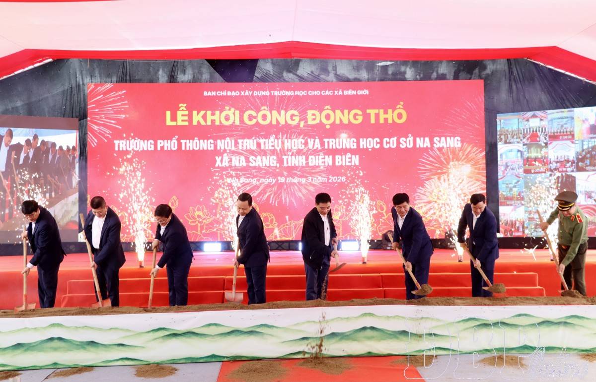 Điện Biên đồng loạt khởi công 5 trường nội trú vùng biên