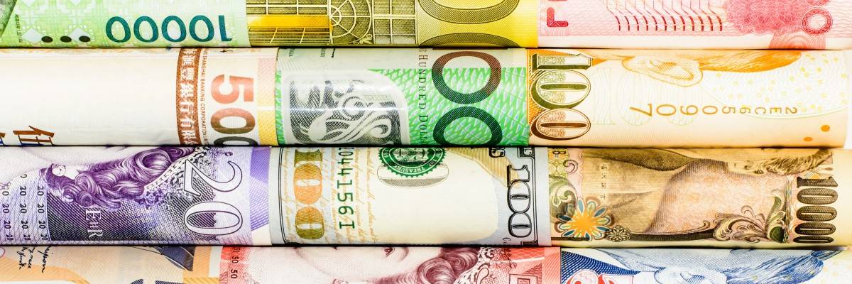 Tiền mặt lên ngôi giữa sóng gió Trung Đông