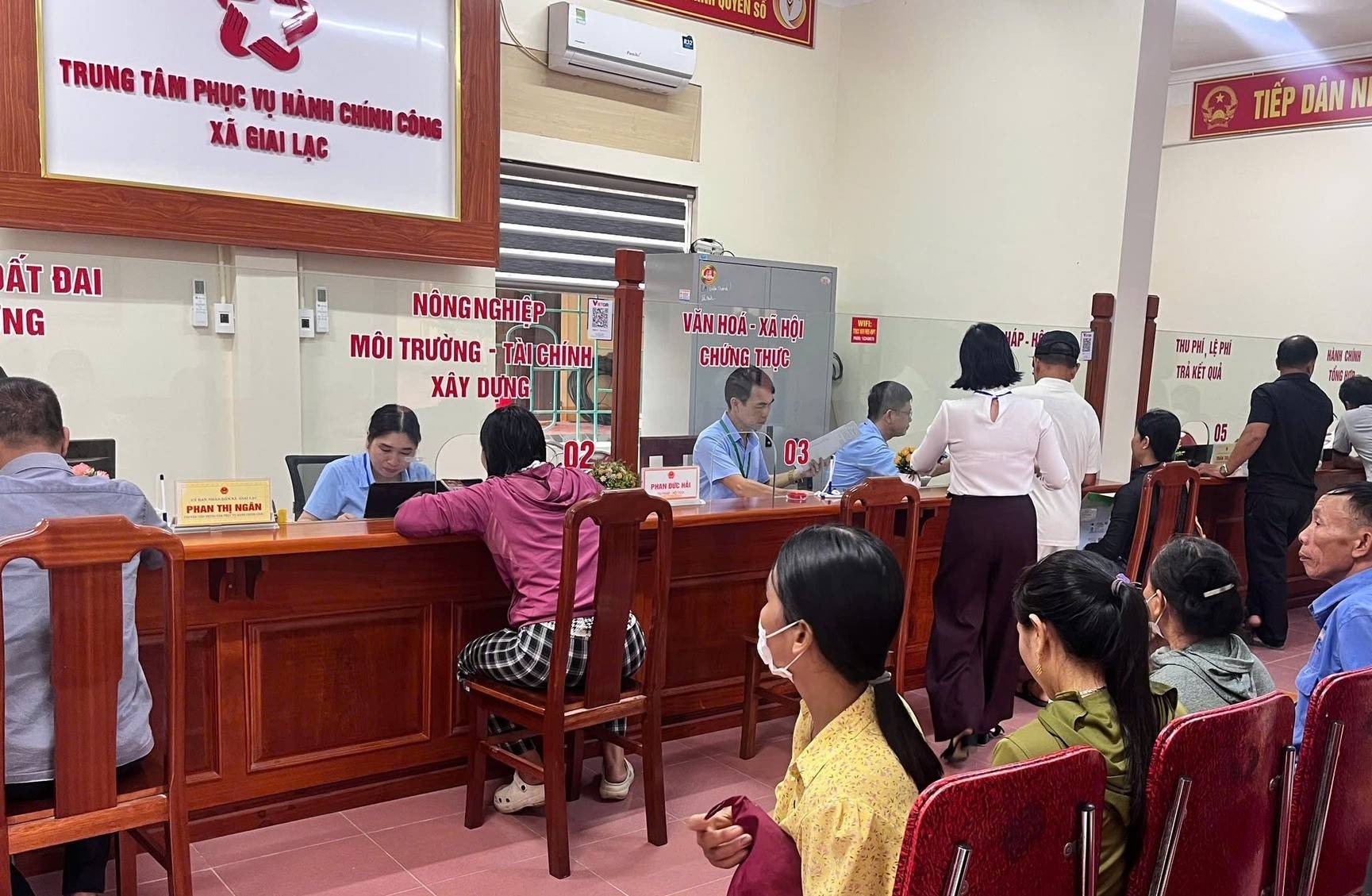 Trung tâm phục vụ hành chính công xã Giai Lạc đã và đang trở thành “địa chỉ tin cậy” của nhân dân