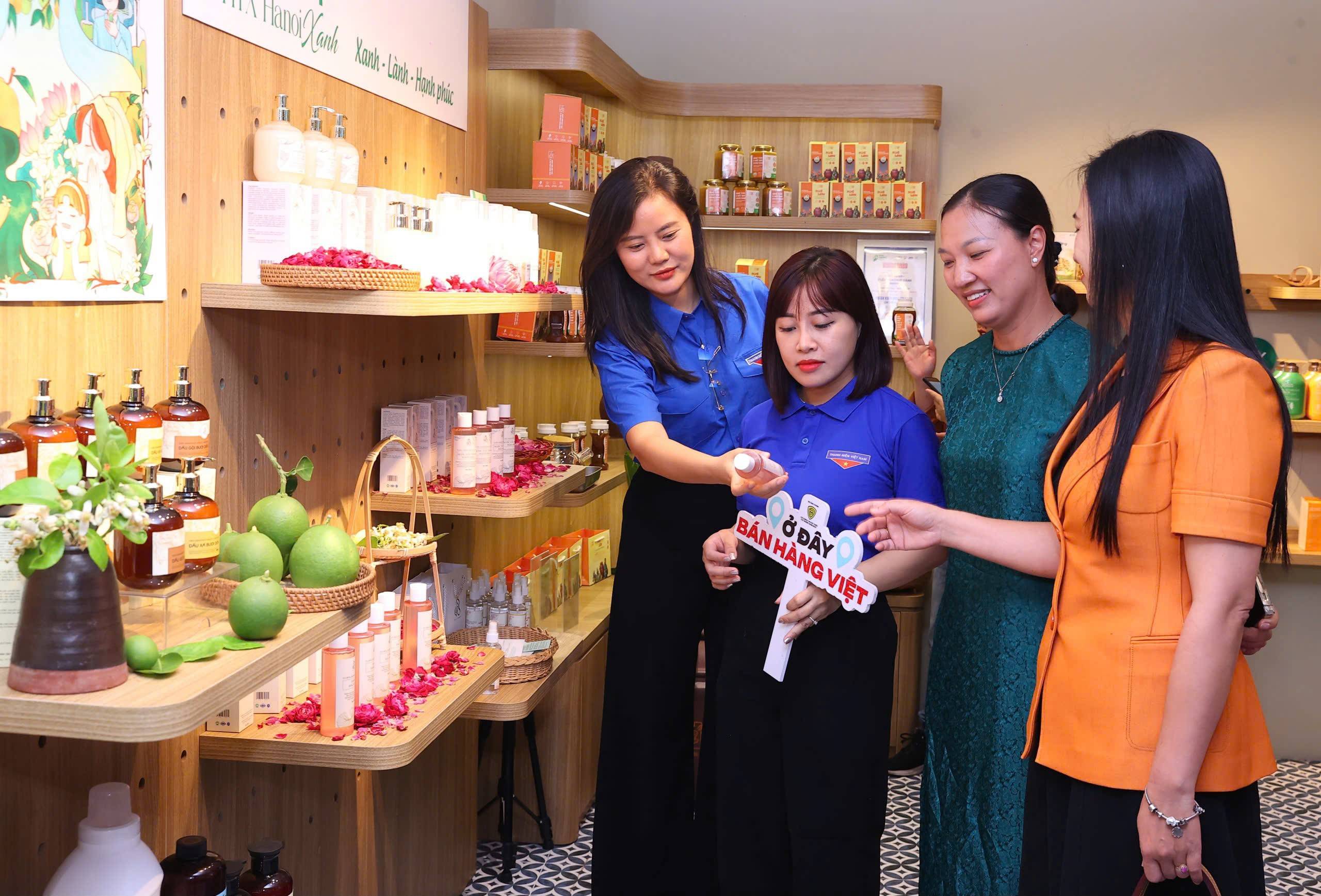 Khai mạc “Sức sống hàng Việt” lần 3: Kết nối doanh nghiệp và người tiêu dùng