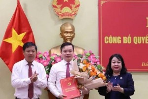 Ông Đỗ Hữu Huy giữ chức Bí thư Đảng ủy UBND tỉnh Đắk Lắk