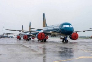 Giá vé leo thang, nguy cơ hủy chuyến lan rộng: Ngành hàng không toàn cầu đối mặt cú sốc kép từ xung đột Trung Đông
