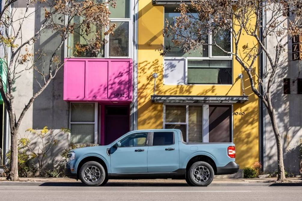 Xe bán tải vào “khúc cua” chính sách