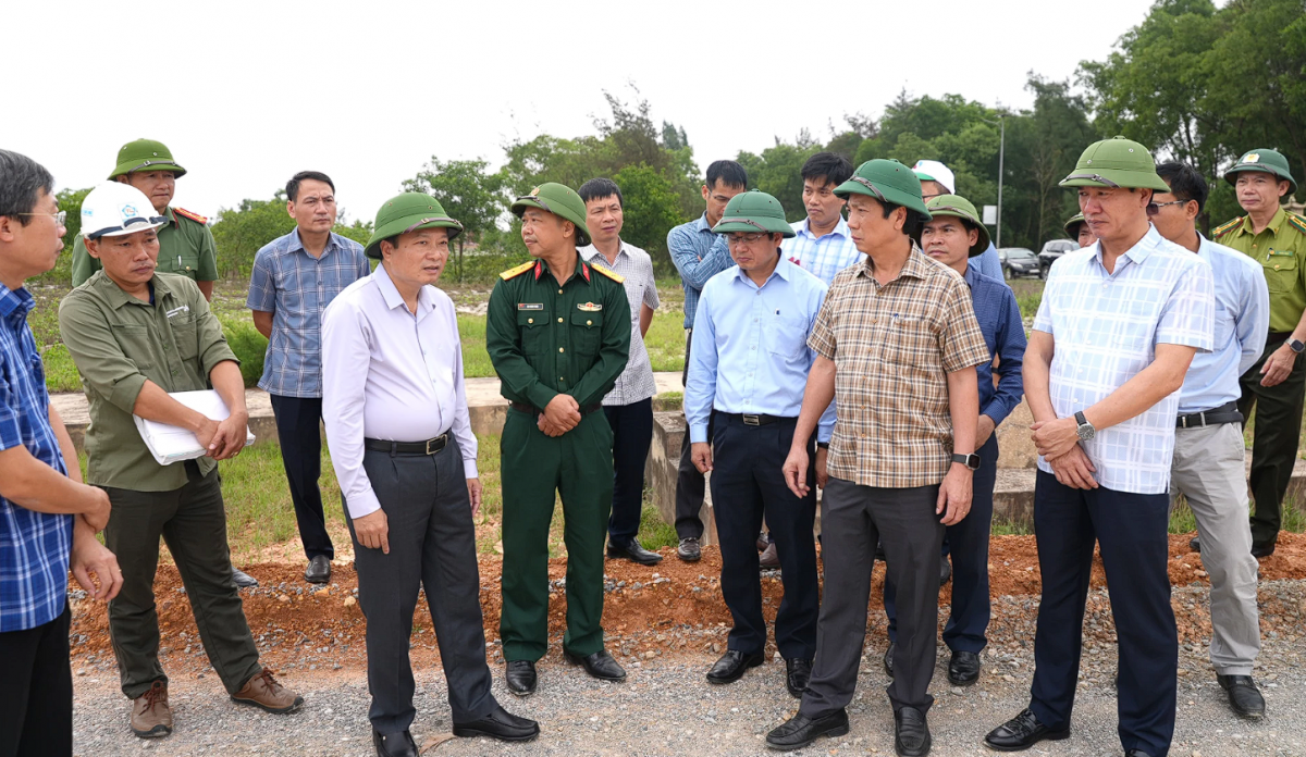 Quảng Trị: Đẩy nhanh tiến độ dự án đường ven biển kết nối hành lang kinh tế Đông – Tây