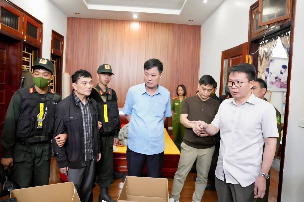 Phú Thọ triệt phá nhóm “xã hội đen” núp bóng doanh nghiệp