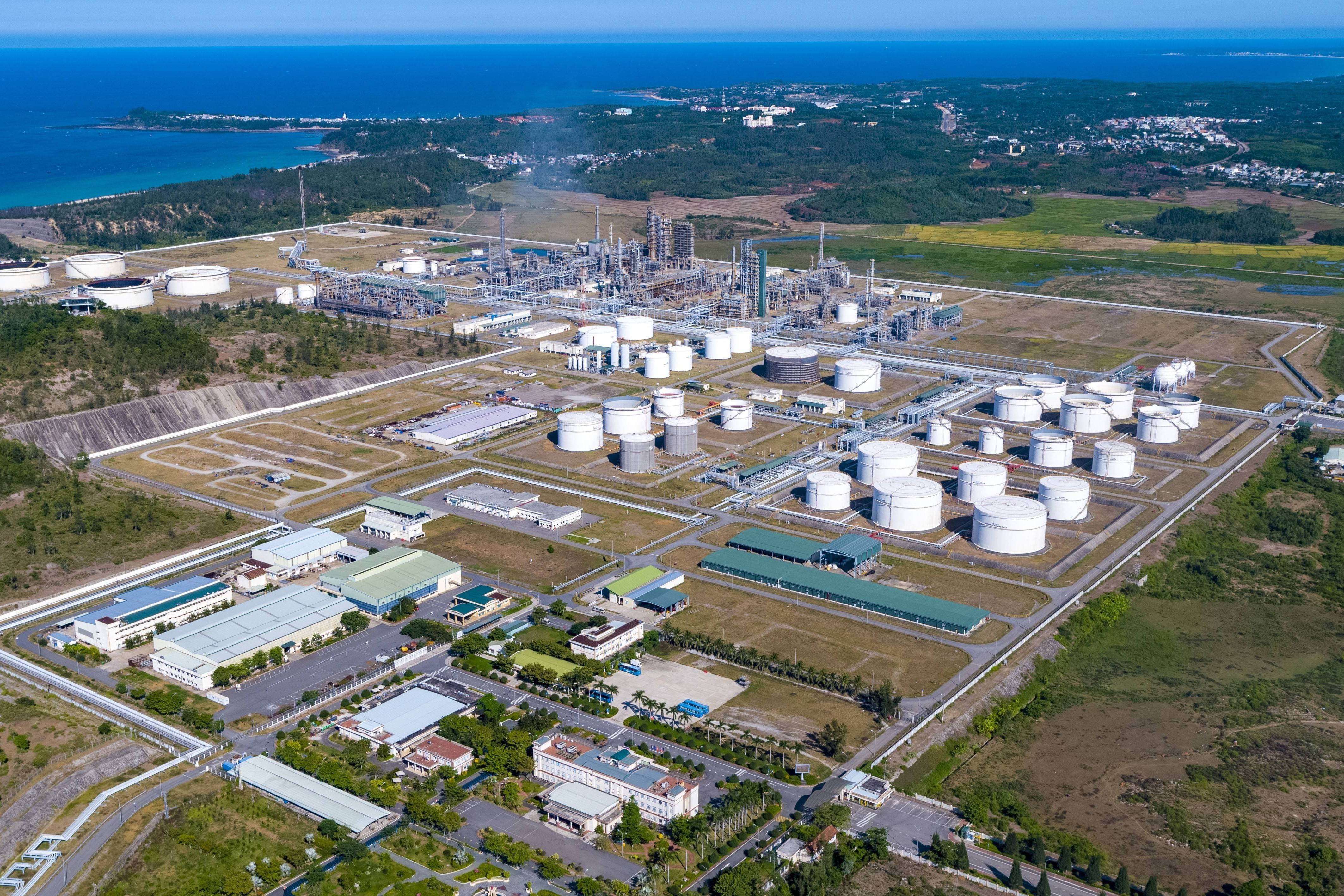 Bộ Công Thương thông tin về tình hình sản xuất của Lọc dầu Dung Quất, Nghi Sơn