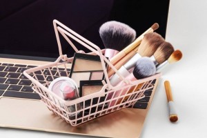 Người Việt chi gần 3 tỷ USD mua mỹ phẩm online