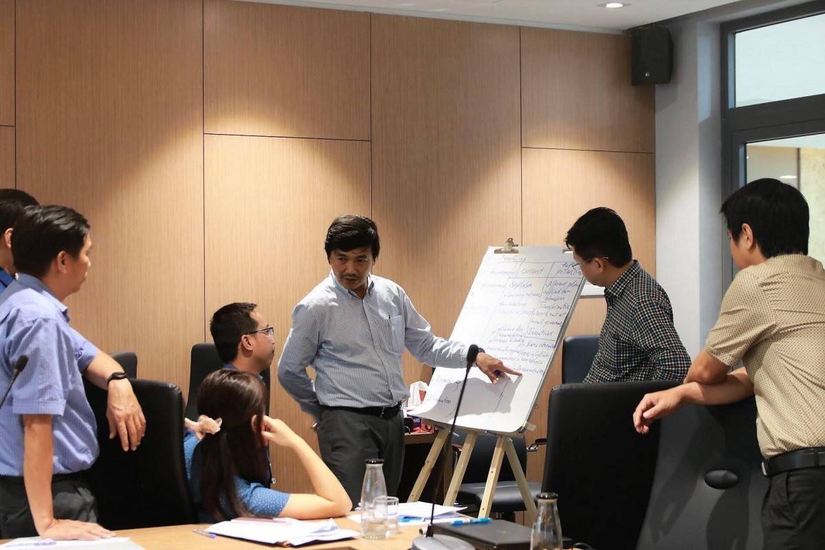 UEH có các chính sách hỗ trợ tài chính nhằm giữ chân giảng viên chất lượng cao