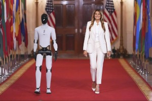 Melania Trump chọn robot Figure 03 để truyền thông điệp mới về AI và tương lai trẻ em