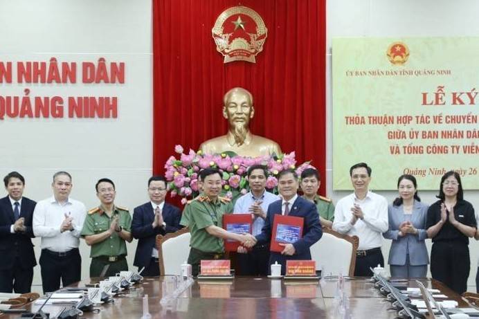 Quảng Ninh hợp tác với MobiFone phát triển chính quyền số, dữ liệu số và dịch vụ số