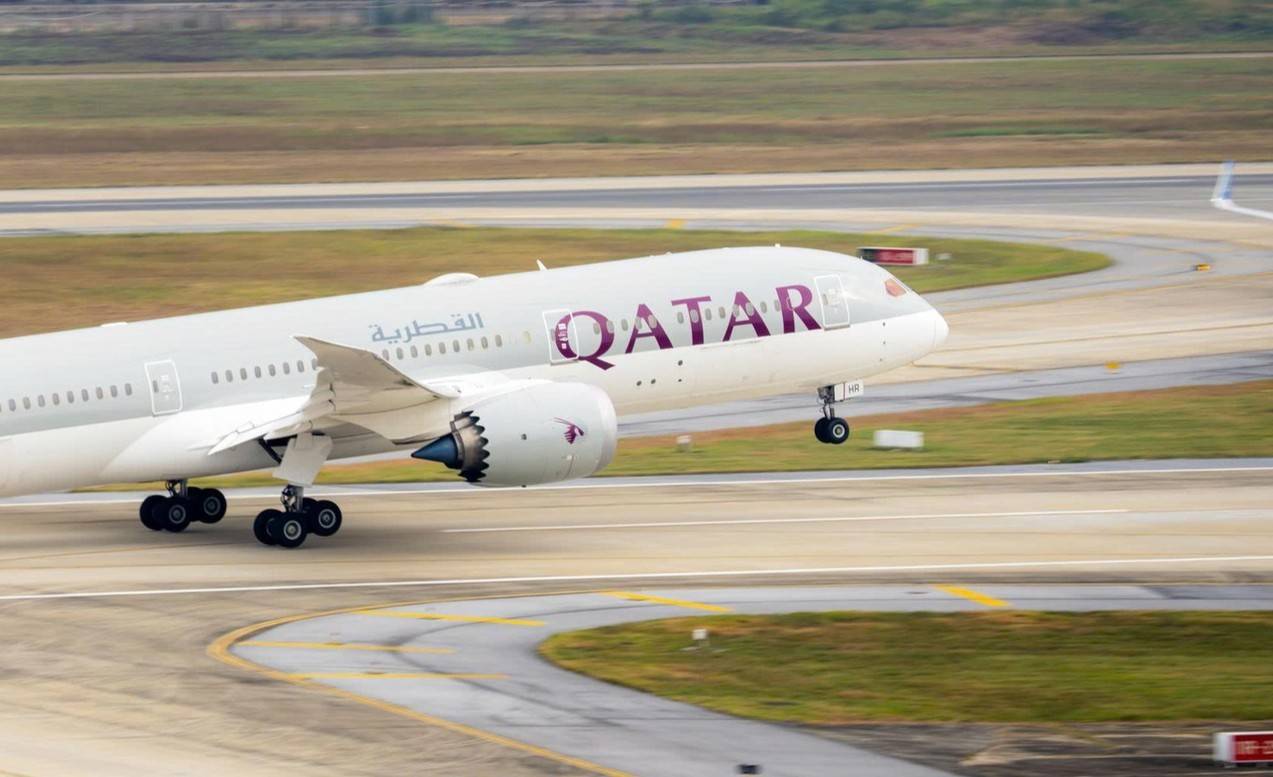 Cấp phép 3 chuyến bay đặc biệt của Qatar Airways, giải tỏa hành khách mắc kẹt vì chiến sự